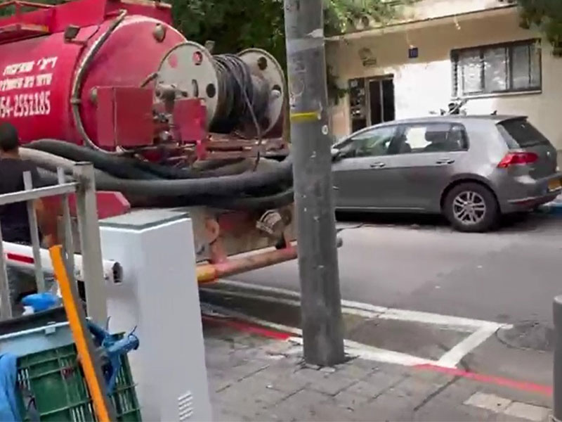 שאיבת ביוב בבניין בגני תקווה